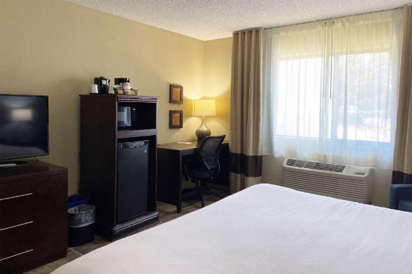 Wyndham Garden Newark/Fremont Silicon Valley image 9
